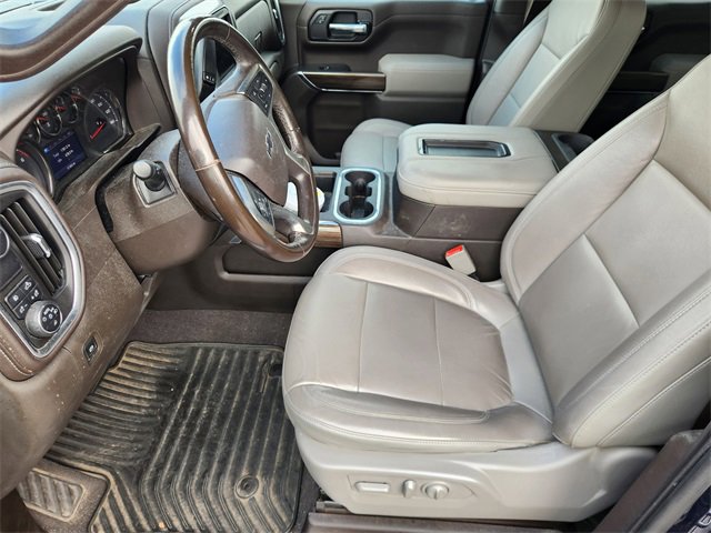 Used 2020 Chevrolet Silverado 1500 RST w/ Texas Edition image 9