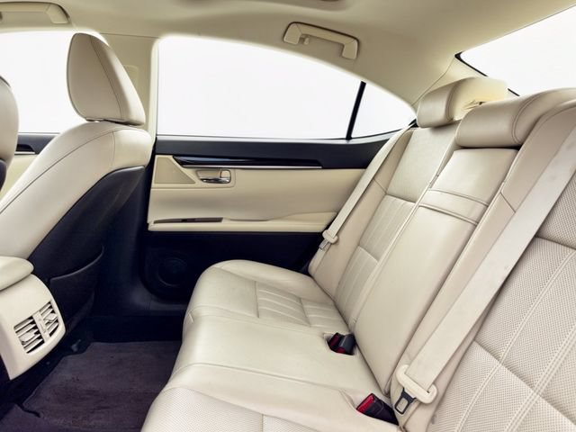 Used 2016 Lexus ES 350 FWD image 27