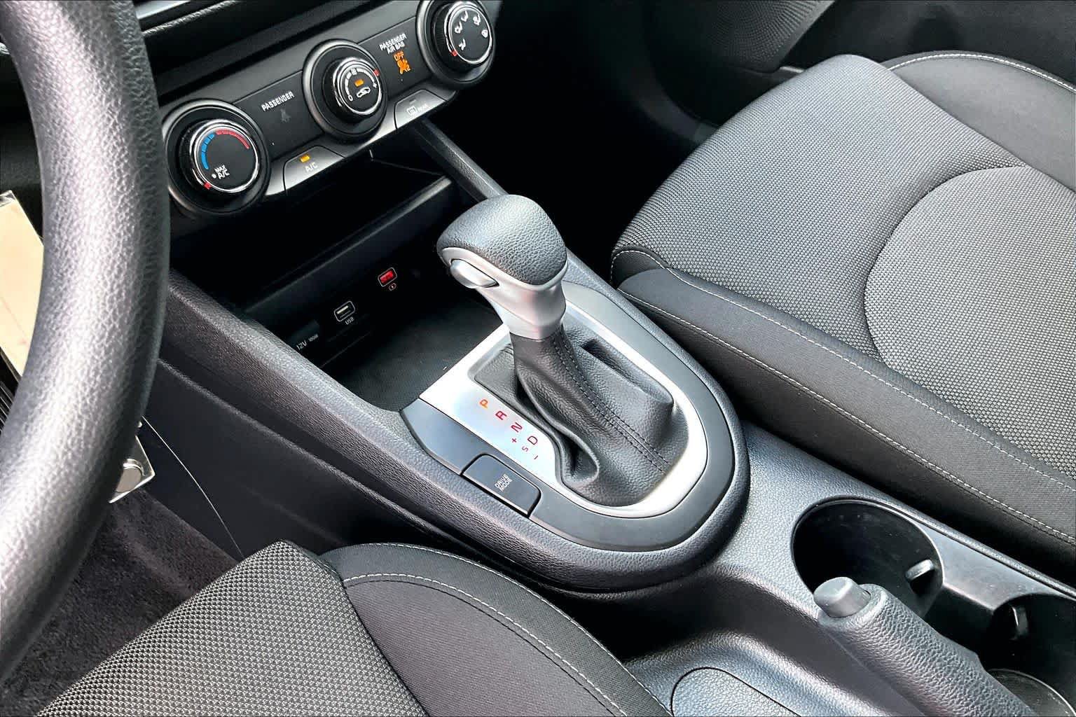 Certified 2024 Kia Forte LXS w/ LXS Technology Package FWD image 15
