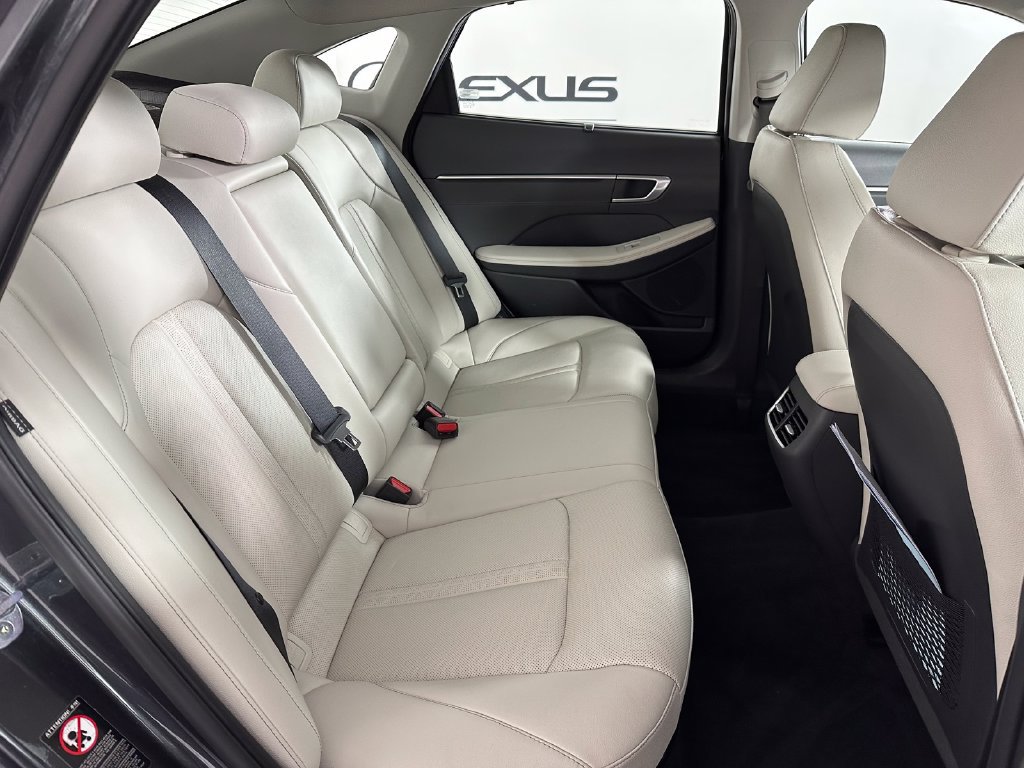 Used 2022 Hyundai Sonata Limited FWD image 18