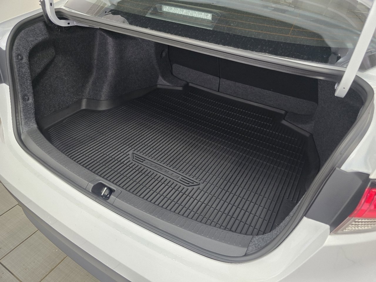 New 2026 Toyota Corolla LE image 15