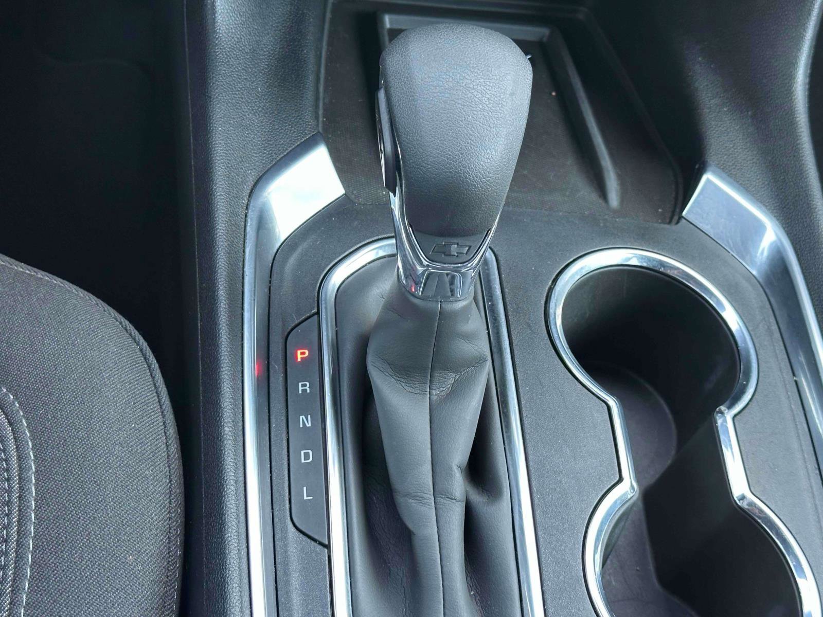 Used 2023 Chevrolet Traverse LT image 30