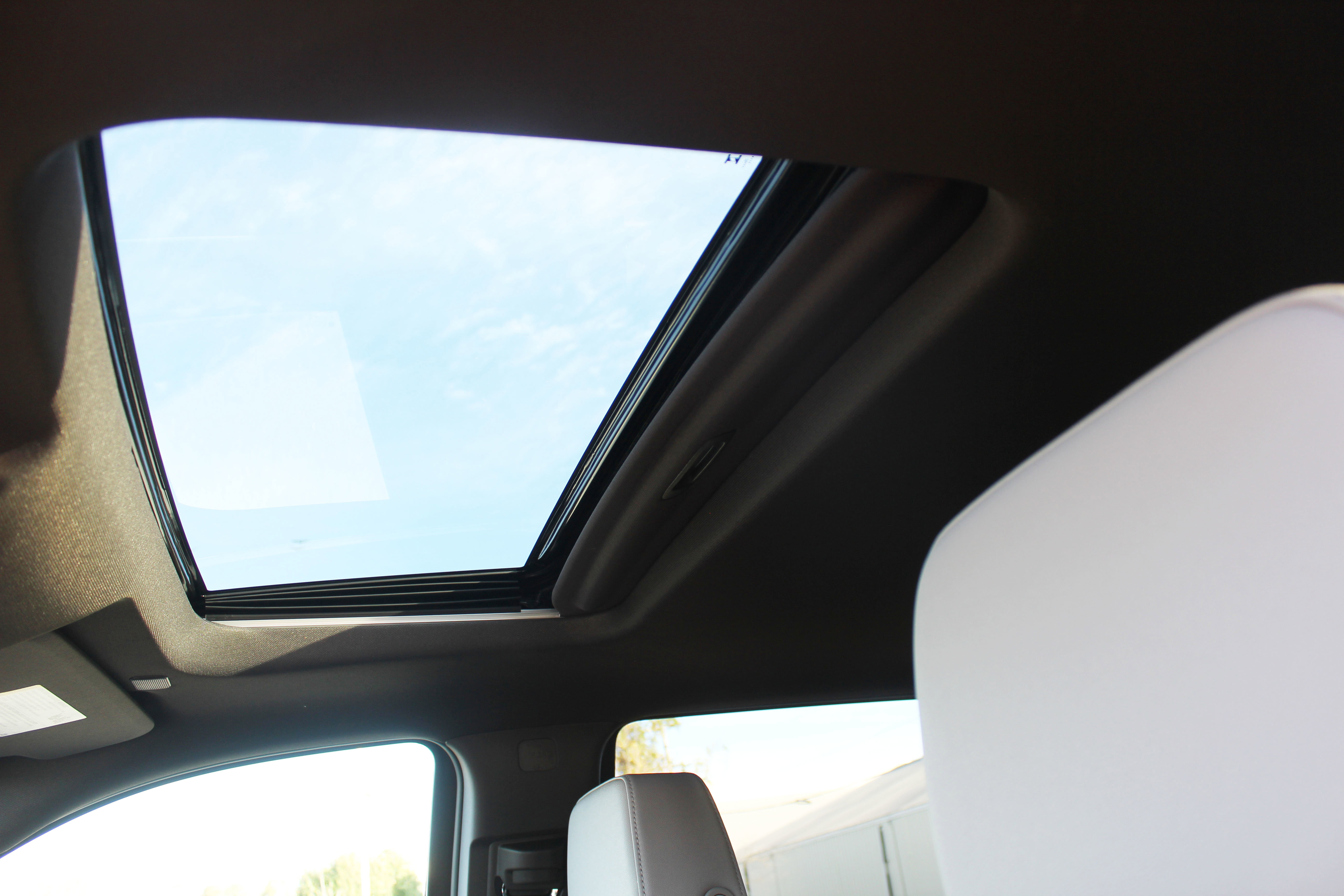 New 2026 GMC Sierra 1500 SLT w/ SLT Premium Plus Package image 6