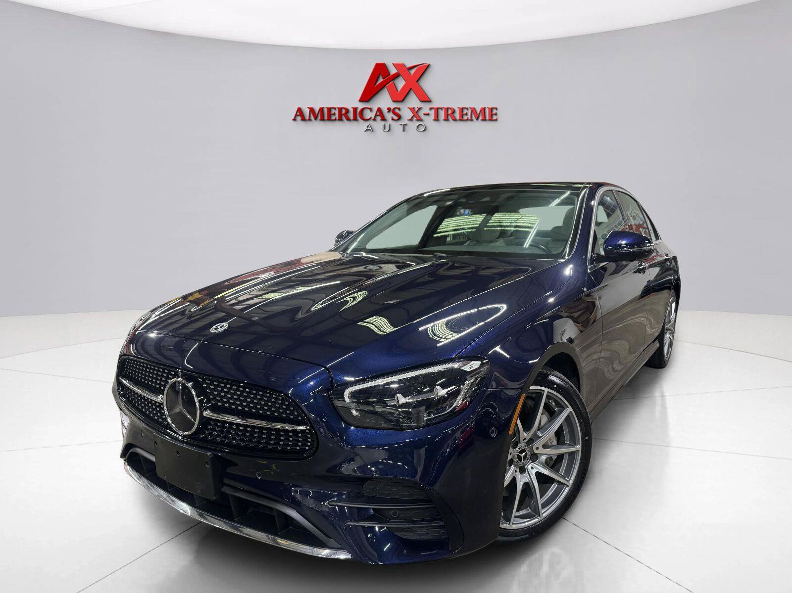 Used 2022 Mercedes-Benz E 350 4MATIC Sedan image 1