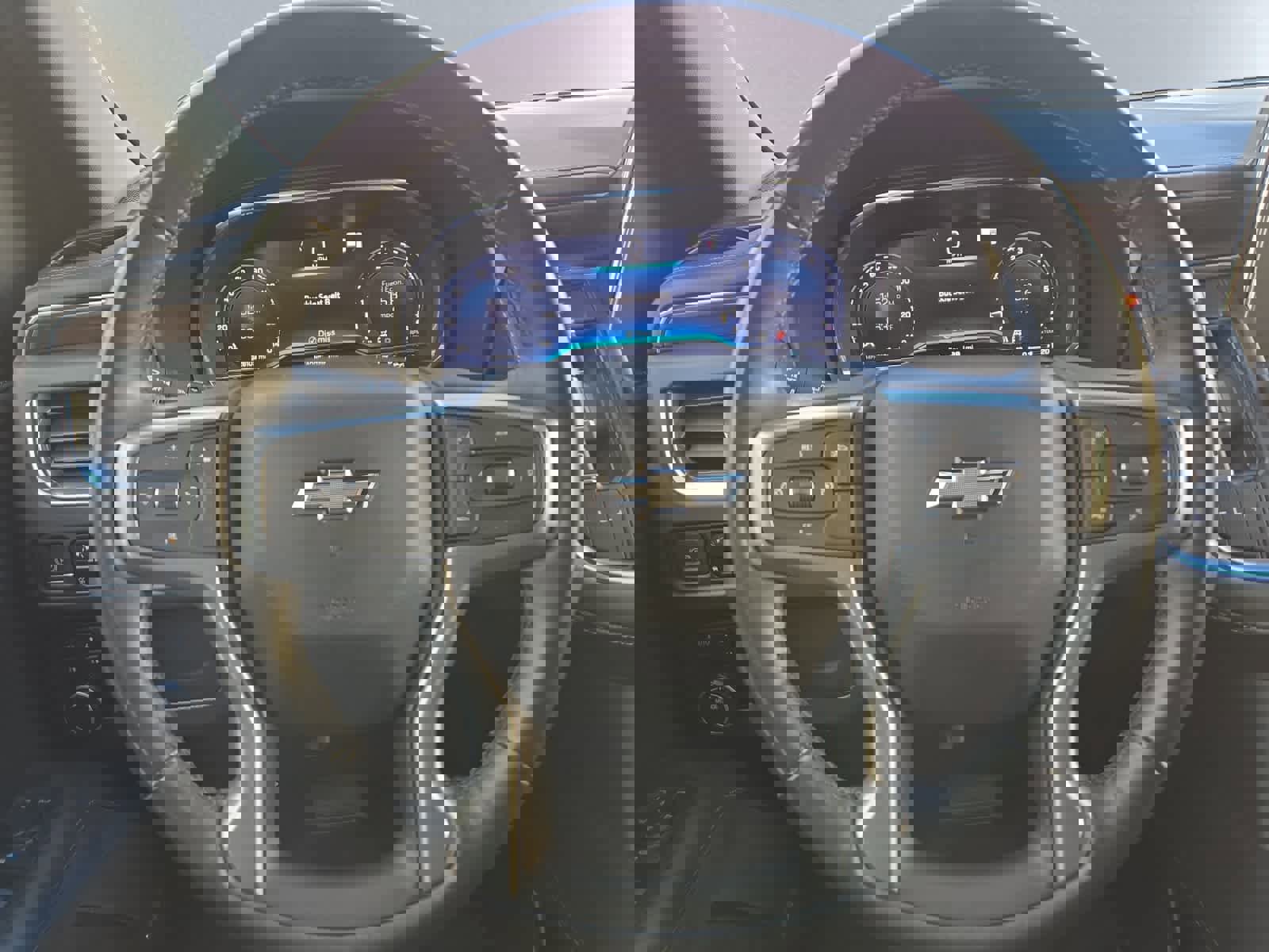 Used 2022 Chevrolet Tahoe Z71 image 18