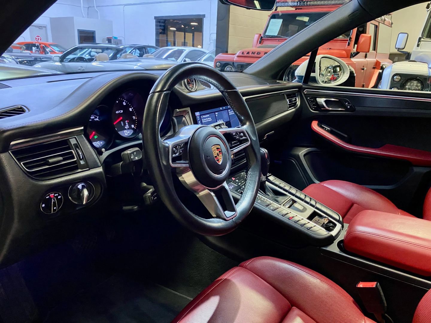 Used 2021 Porsche Macan GTS image 17