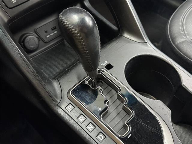 Used 2011 Hyundai Tucson GLS w/ Navigation Pkg 2 AWD/4WD image 12