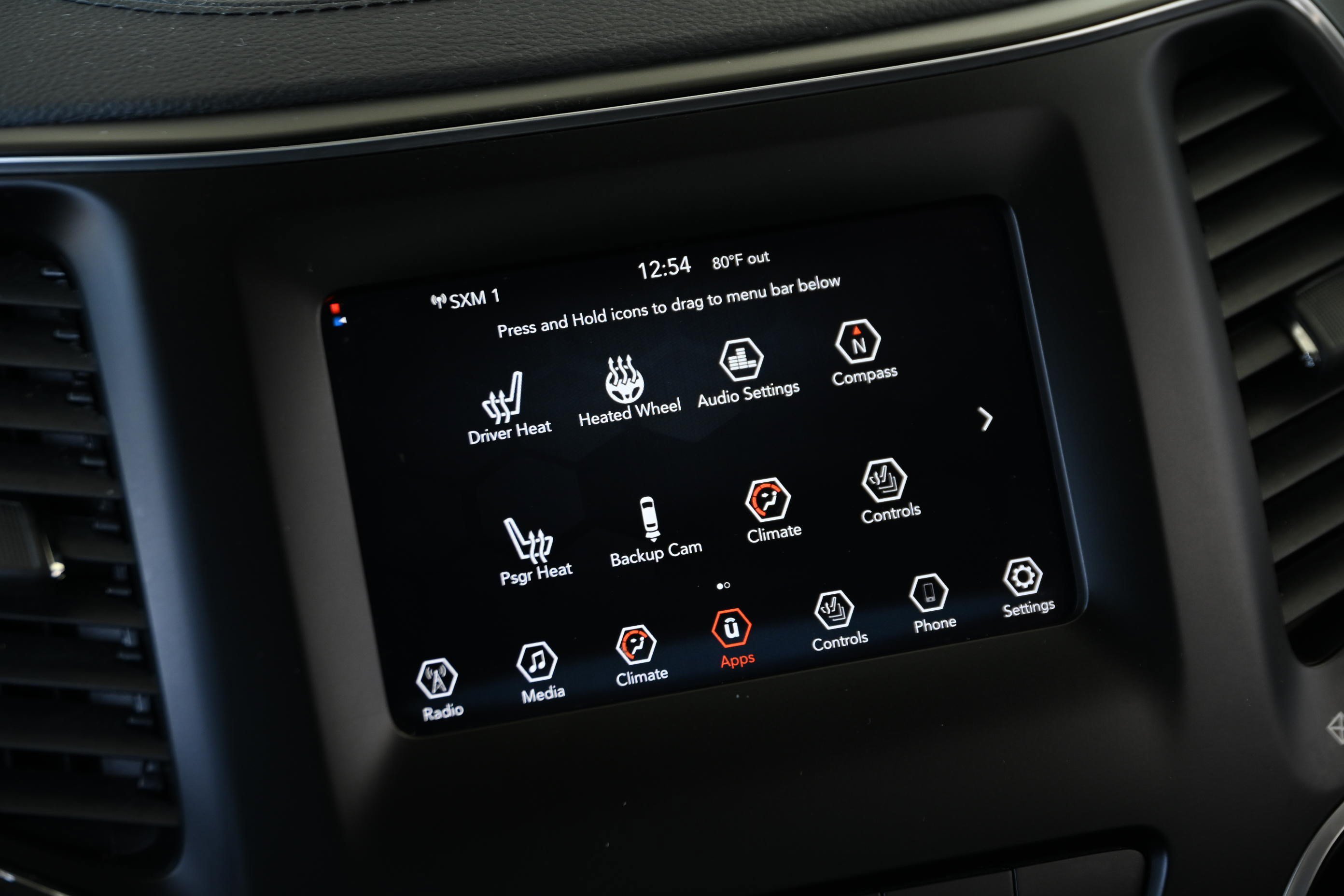 Used 2021 Jeep Cherokee Latitude Plus FWD image 19