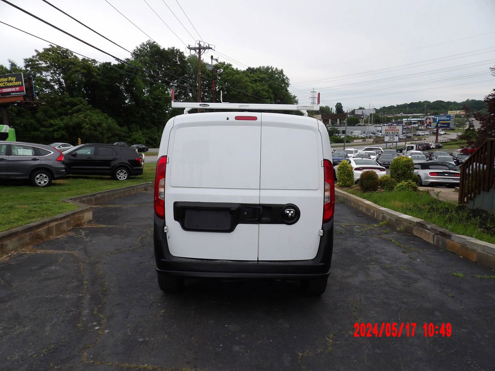 Used 2016 RAM ProMaster City Tradesman FWD image 6
