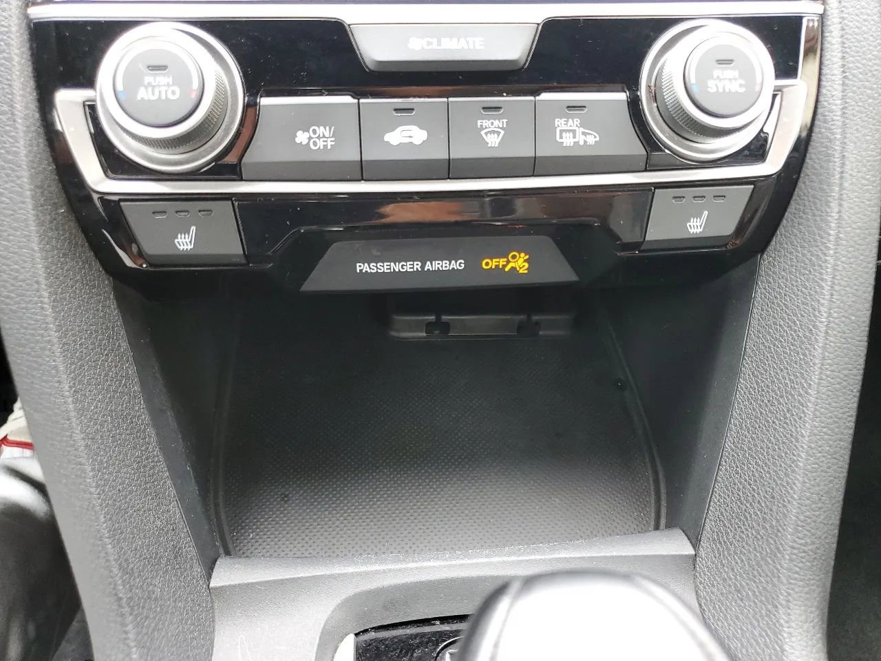 Used 2017 Honda Civic Touring image 30
