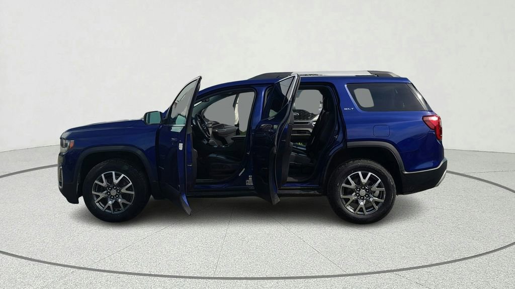Used 2023 GMC Acadia SLT image 11