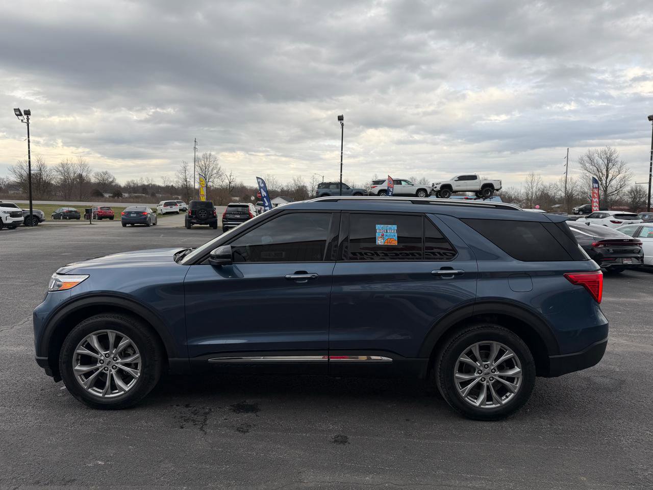 Used 2020 Ford Explorer Limited image 9