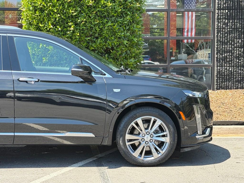Used 2024 Cadillac XT6 Premium Luxury w/ Technology Package AWD/4WD image 22