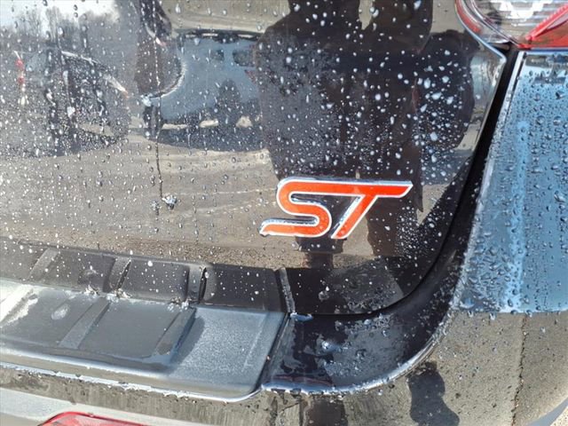 Certified 2024 Ford Explorer ST w/ Equipment Group 401A image 8