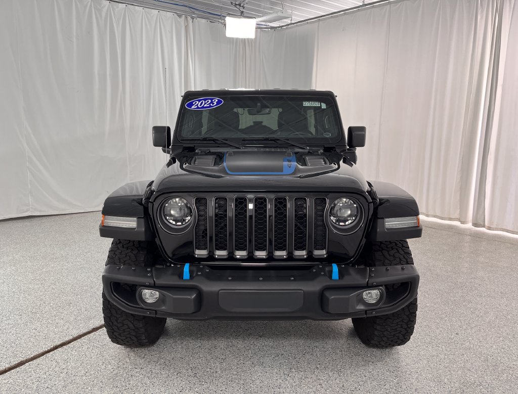 Used 2023 Jeep Wrangler Unlimited Rubicon 4xe w/ Steel Bumper Group AWD/4WD image 17