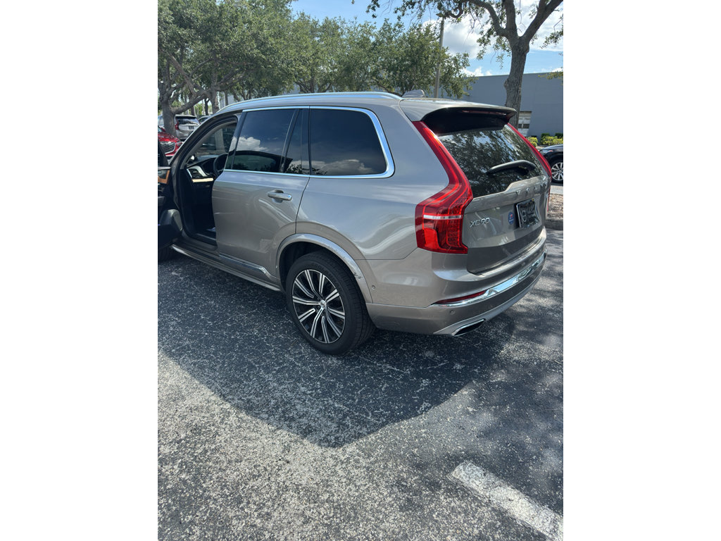 Used 2020 Volvo XC90 T6 Inscription w/ Protection Package Premier AWD/4WD image 7