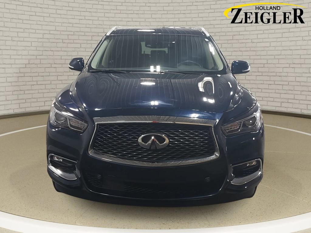 Used 2019 INFINITI QX60 Luxe image 2