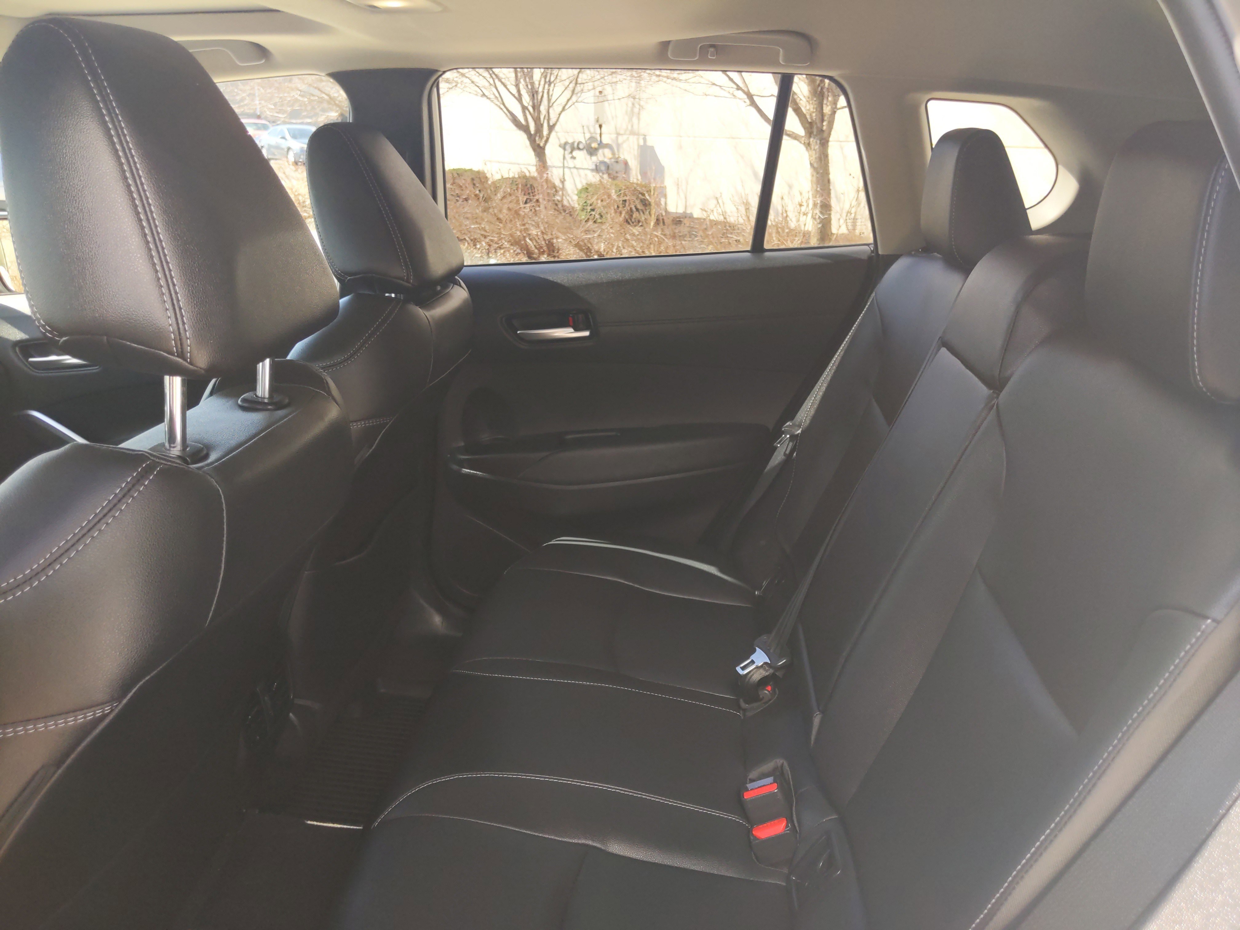 Certified 2023 Toyota Corolla Cross XLE w/ Convenience Package image 30