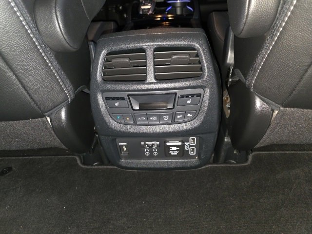 Used 2022 Honda Pilot Touring image 15