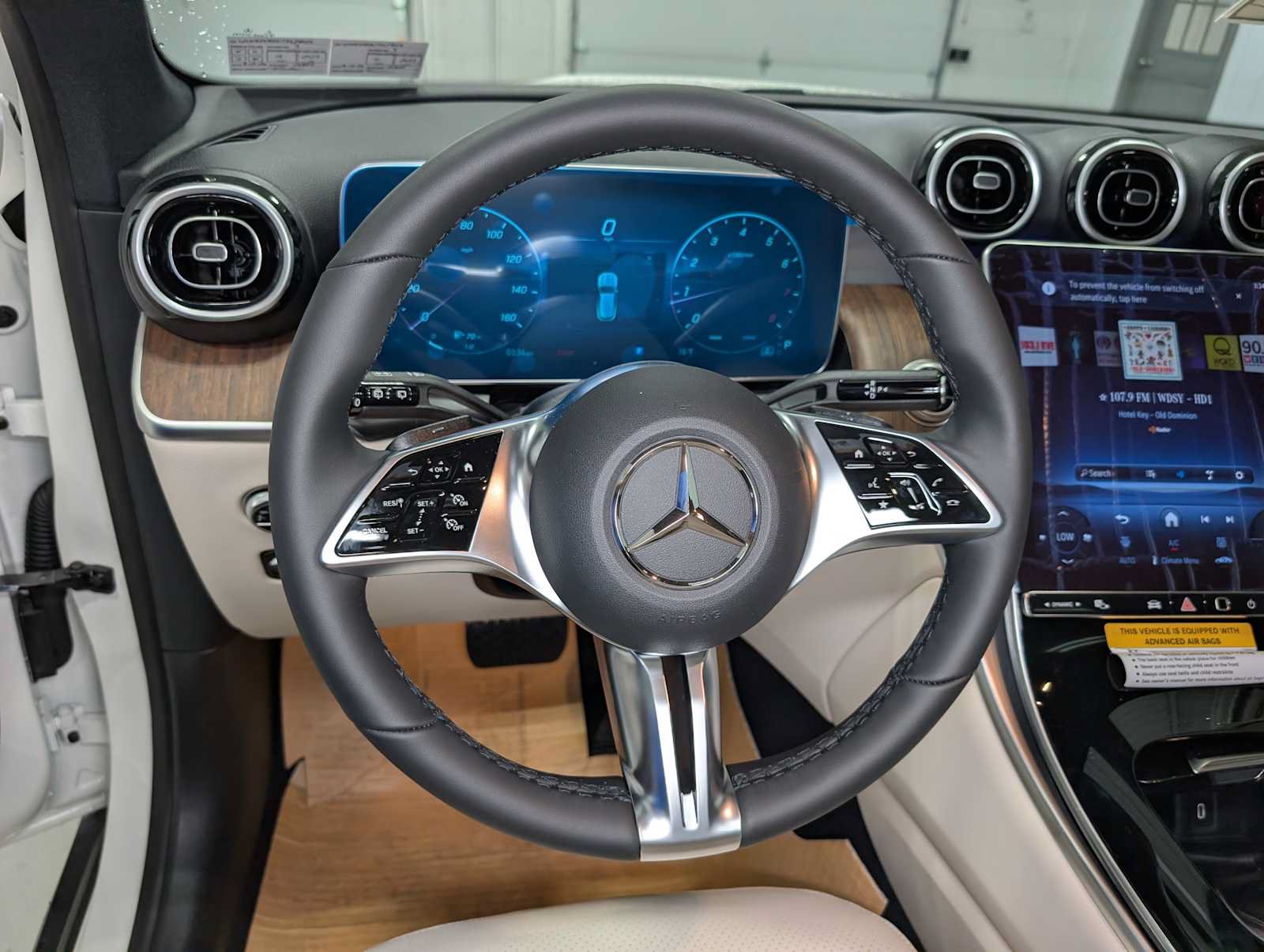 New 2026 Mercedes-Benz GLC 300 4MATIC image 26