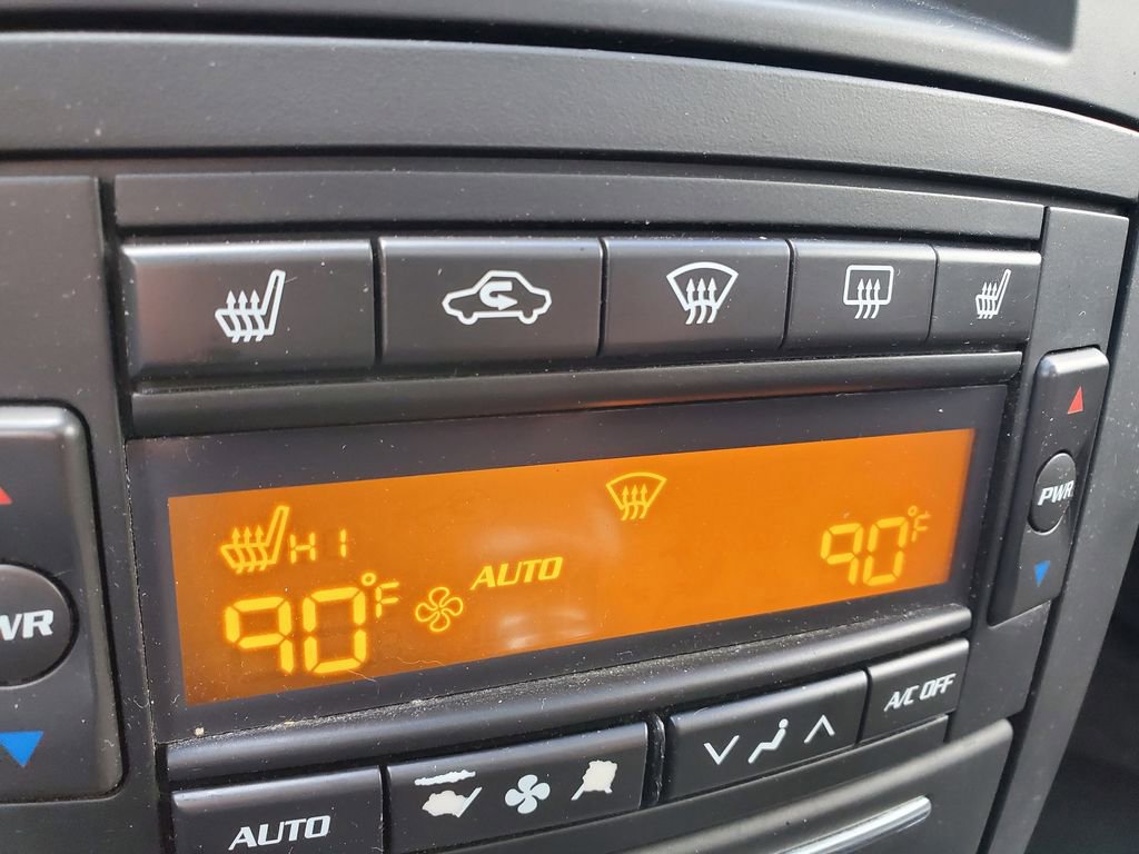 Used 2004 Cadillac CTS 3.6 w/ Preferred Equipment Group RWD image 21