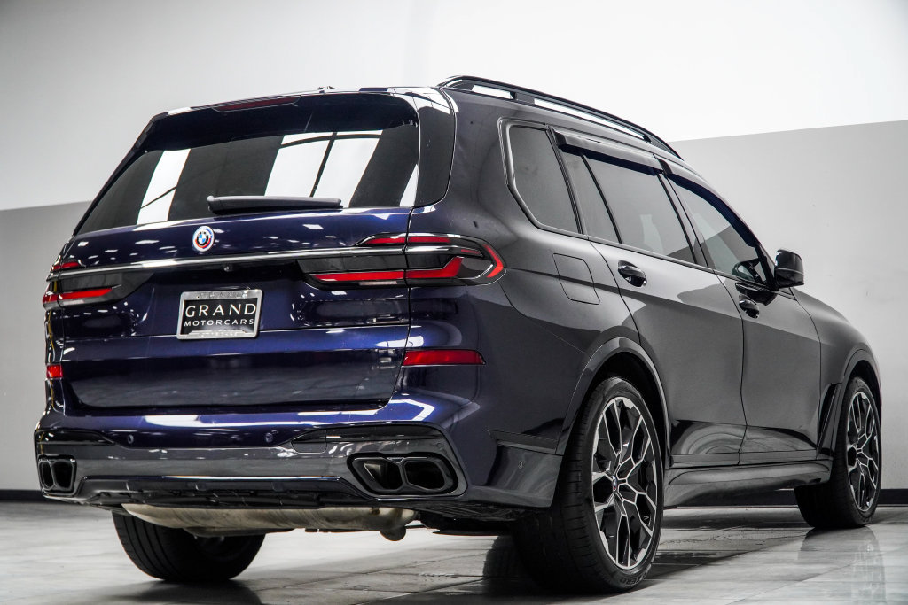 Used 2023 BMW X7 M60i w/ Executive Package AWD/4WD image 16