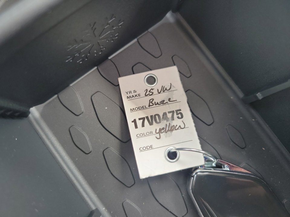 New 2025 Volkswagen ID. Buzz Pro S Plus image 33