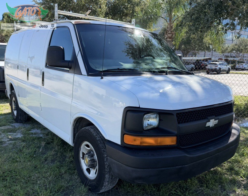 Used 2009 Chevrolet Express 2500 RWD image 1