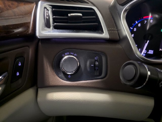 Certified 2016 Cadillac SRX Luxury w/ Driver Awareness Package FWD image 19
