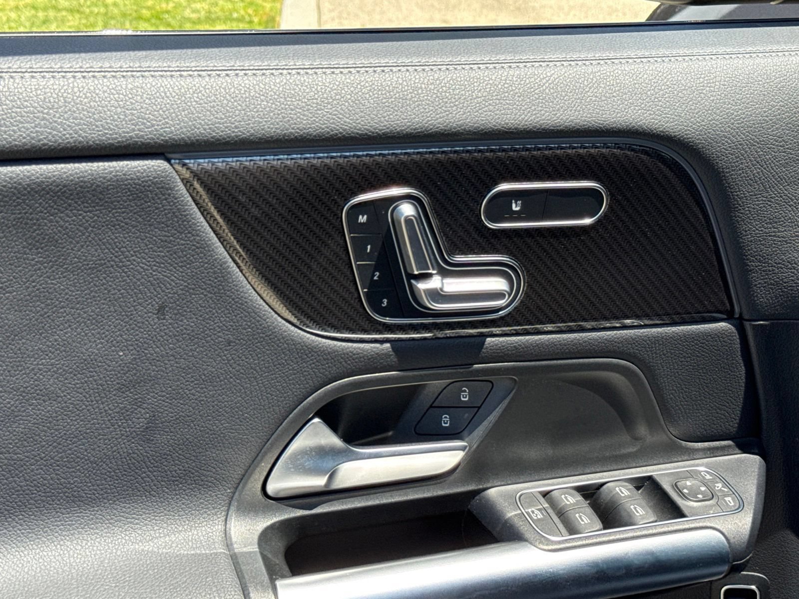 Used 2023 Mercedes-Benz GLA 35 AMG 4MATIC image 21