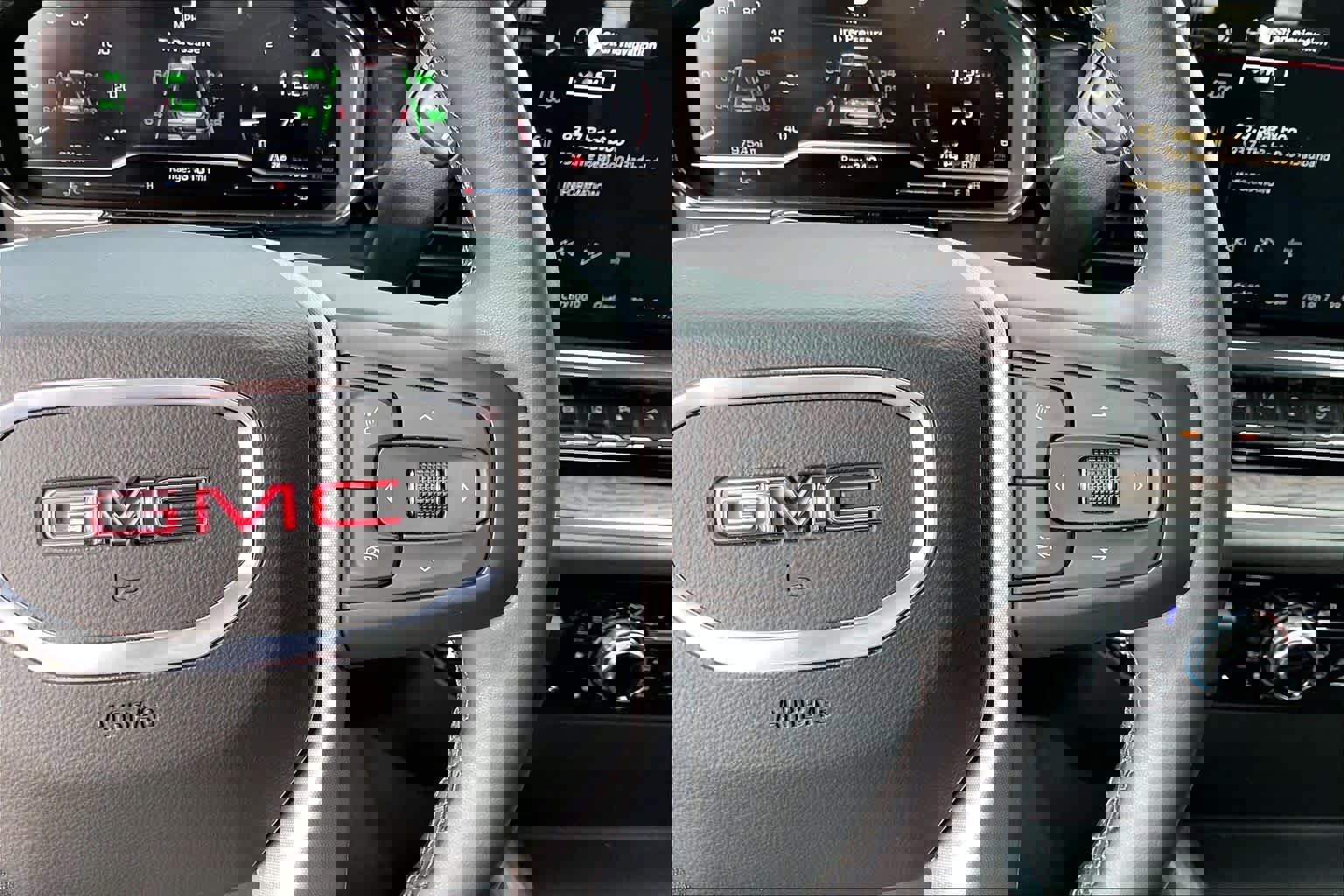 Used 2025 GMC Sierra 2500 SLT w/ Texas SLT Premium Package image 24