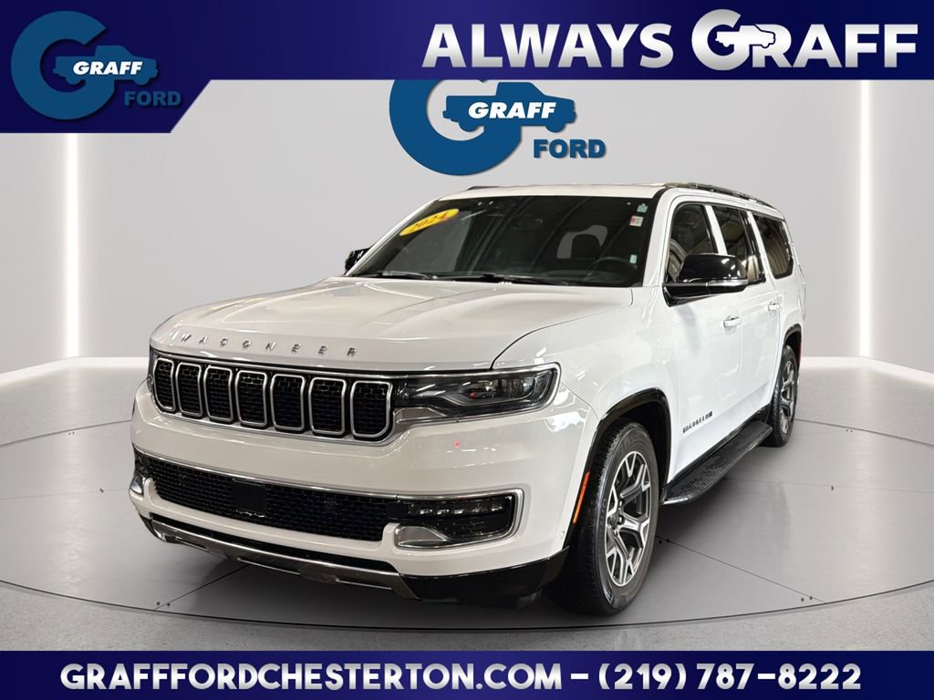 Used 2024 Jeep Wagoneer L Series III w/ Flexible Seating Group AWD/4WD image 1