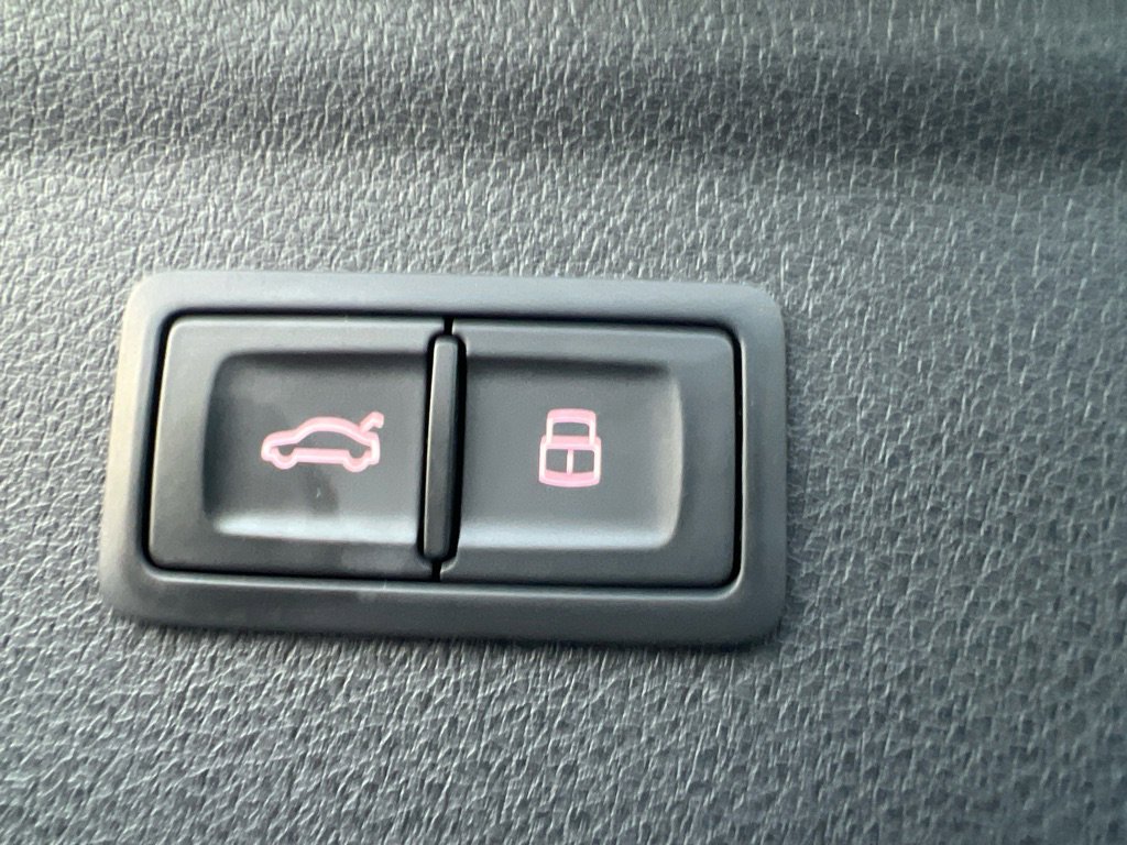 Used 2017 Audi Q3 2.0T Prestige image 7