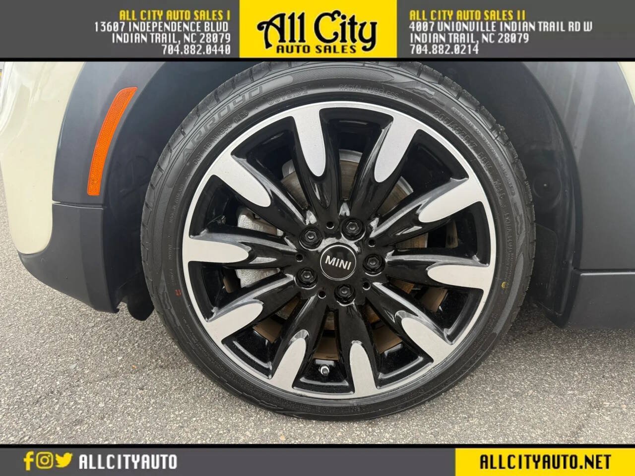 Used 2019 MINI Cooper S FWD image 15