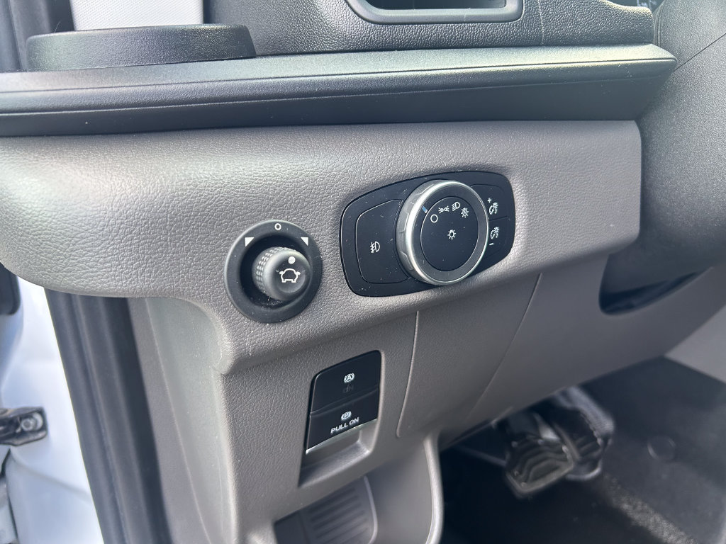 Used 2025 Ford Transit 250 Low Roof w/ Exterior Upgrade Package RWD image 11