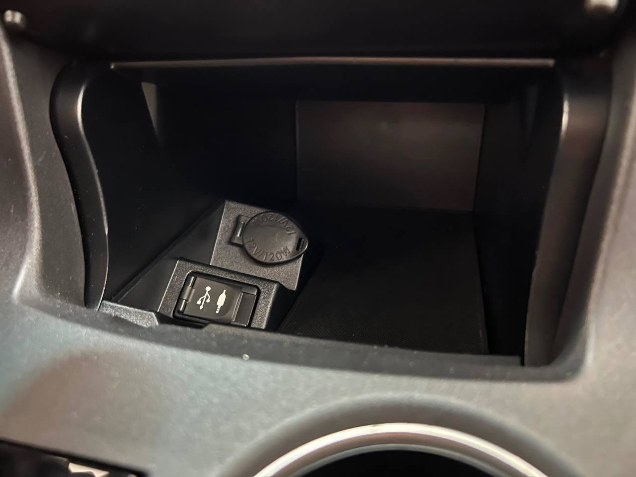 Used 2015 Toyota Camry XSE w/ Moonroof Package FWD image 24