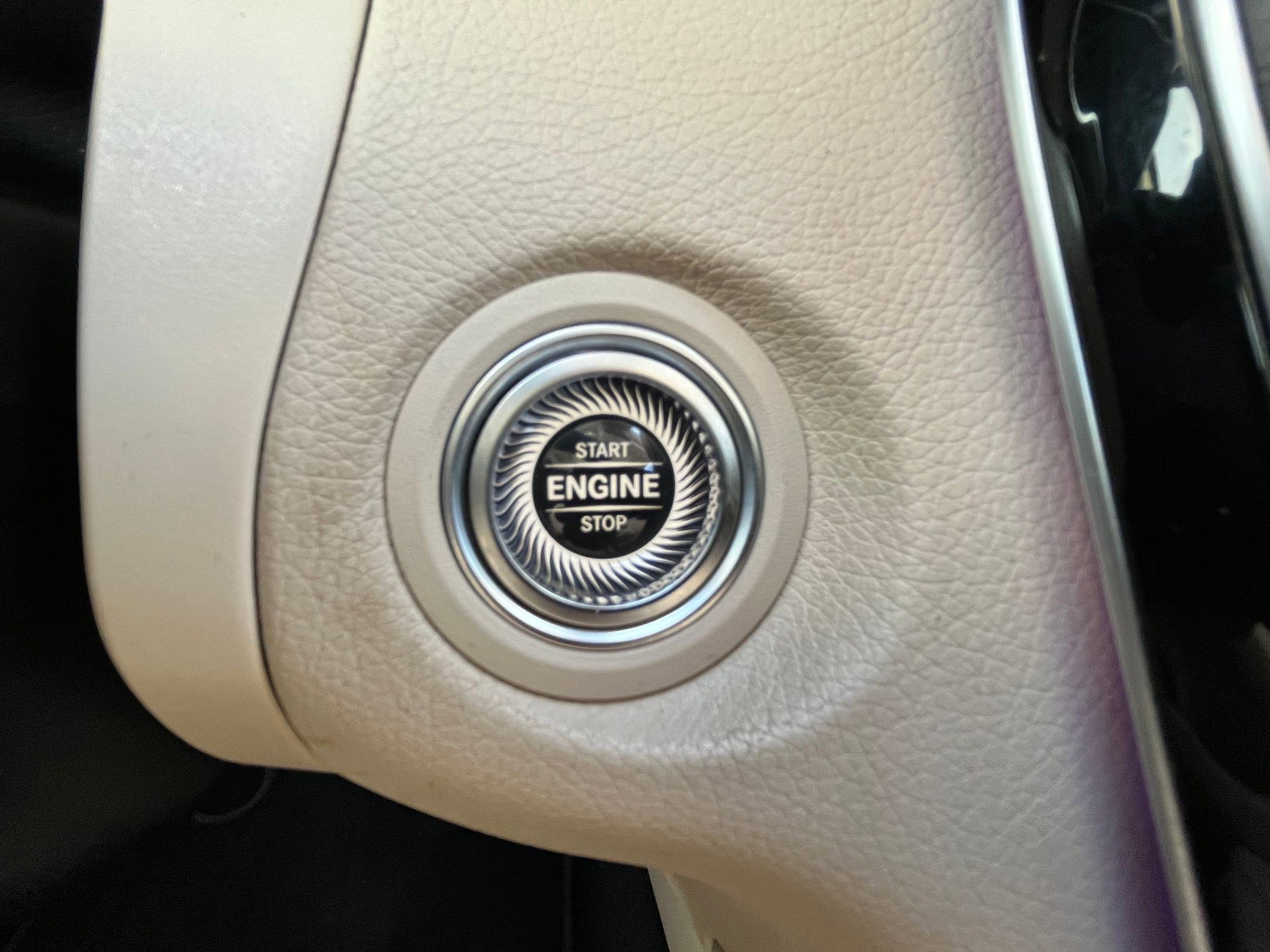 Used 2022 Mercedes-Benz GLC 300 GLC 300 image 28