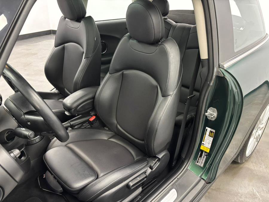 Used 2015 MINI Cooper S image 33