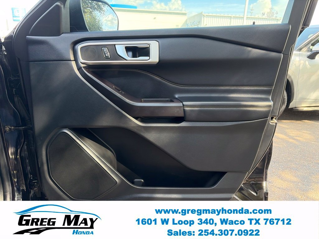 Used 2020 Ford Explorer XLT w/ Equipment Group 202A RWD image 12