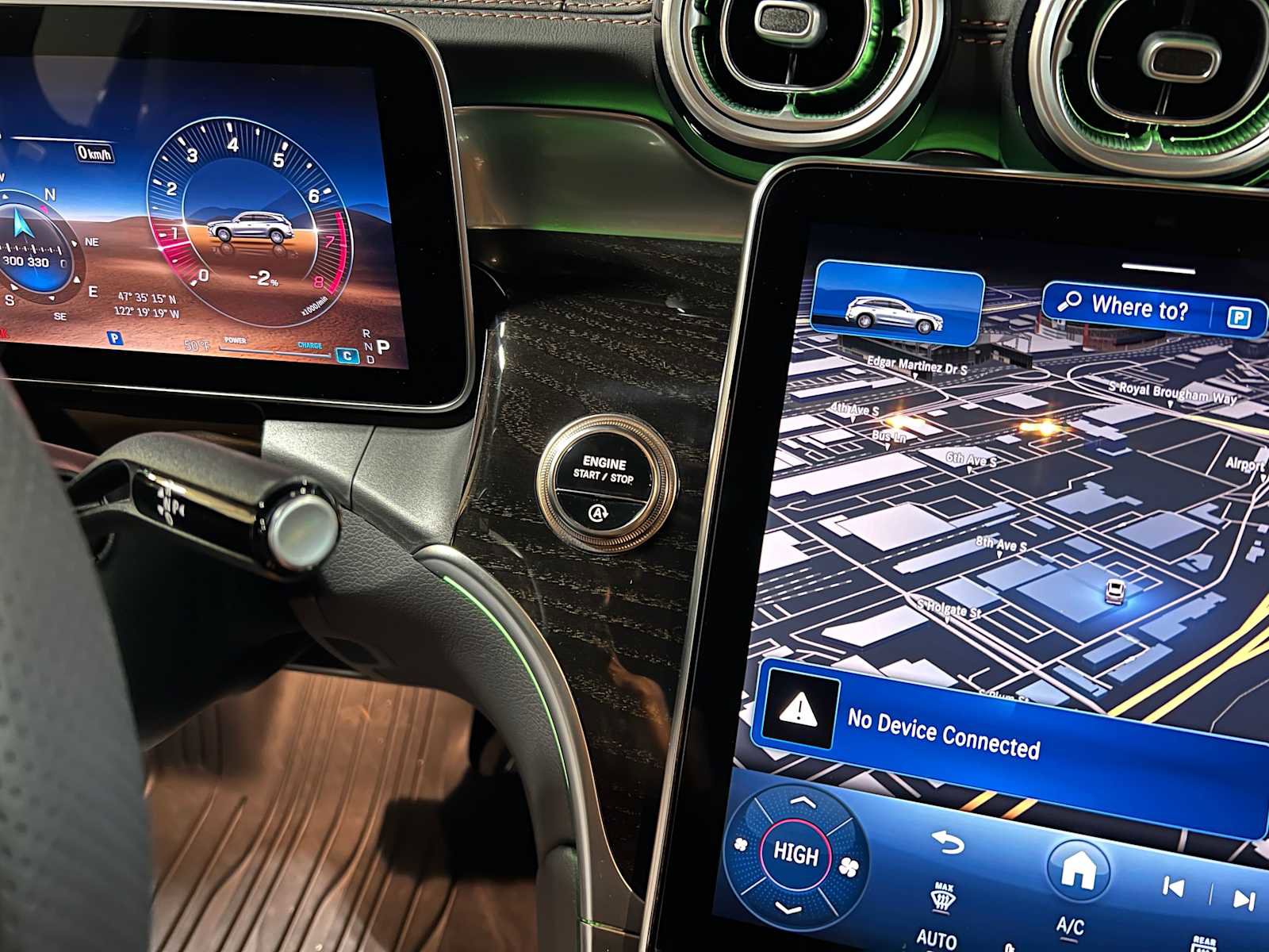 Certified 2025 Mercedes-Benz GLC 300 4MATIC image 28