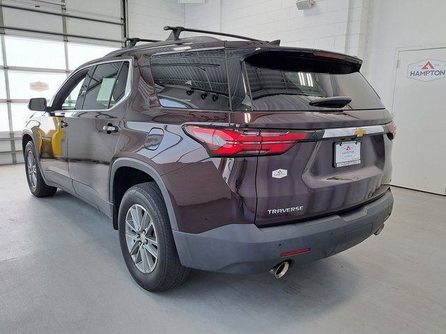 Used 2022 Chevrolet Traverse LT FWD image 7