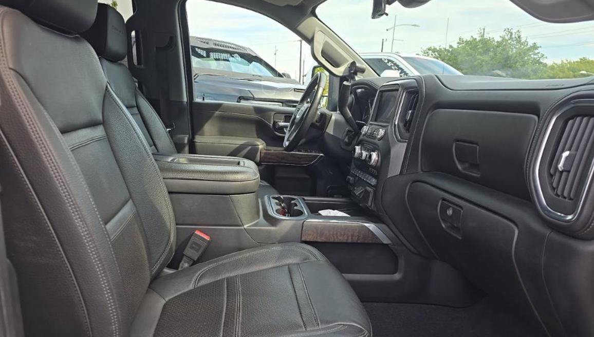 Used 2020 GMC Sierra 3500 Denali w/ Denali Ultimate Package AWD/4WD image 10