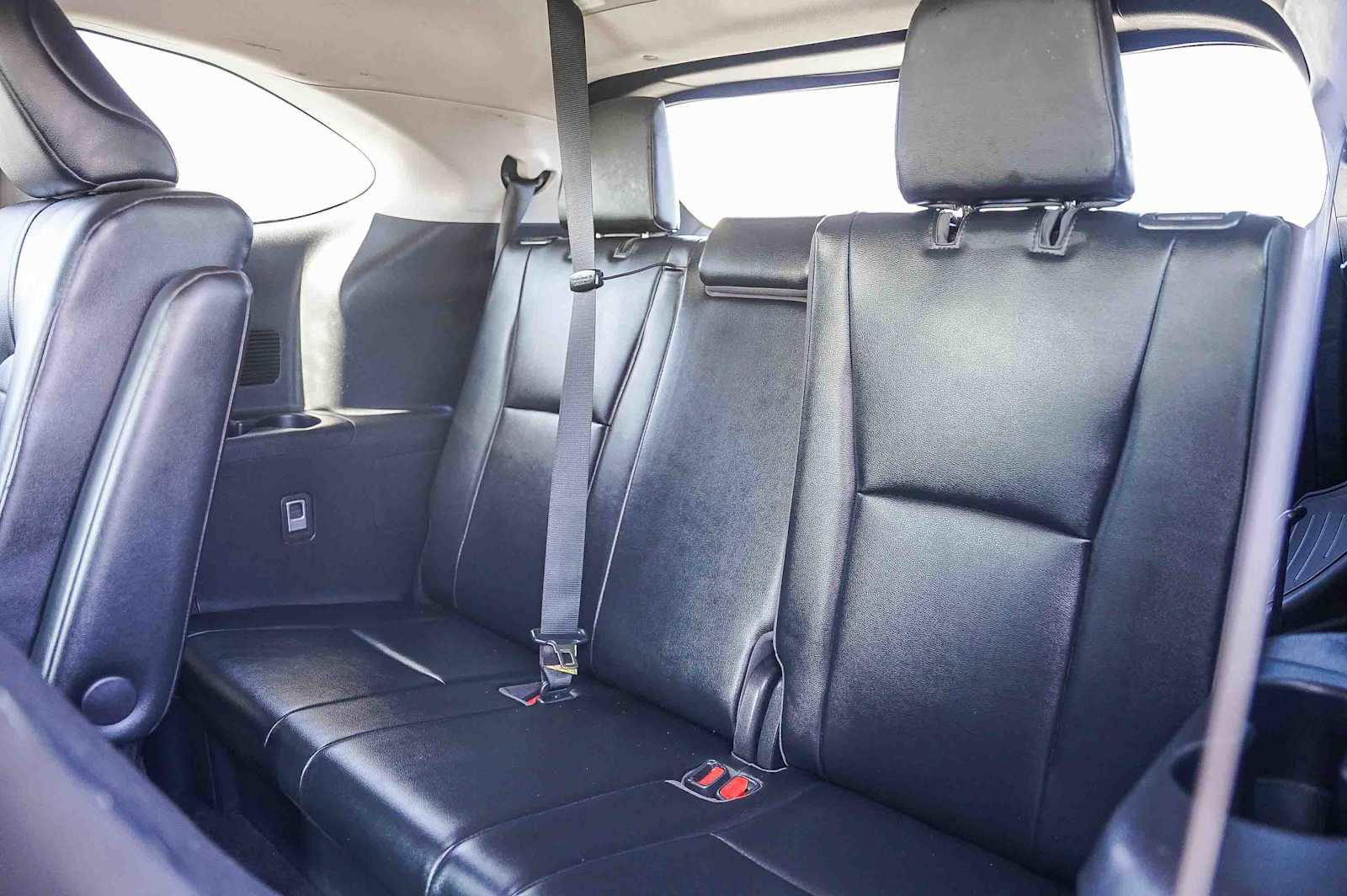 Used 2021 Toyota Highlander XLE image 20