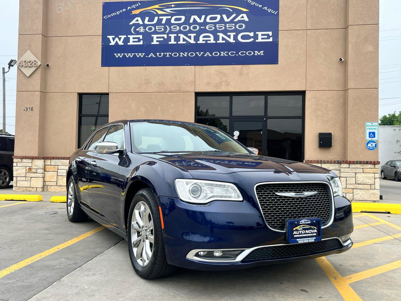 Used 2016 Chrysler 300 C AWD/4WD image 1