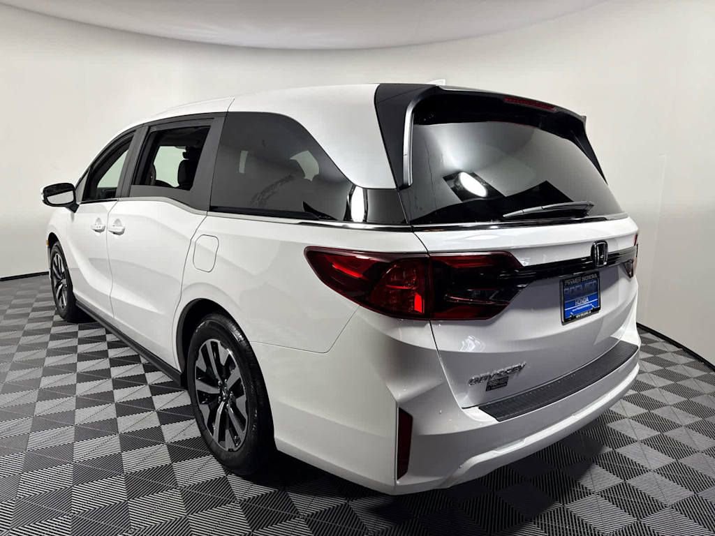 New 2025 Honda Odyssey EX-L image 4