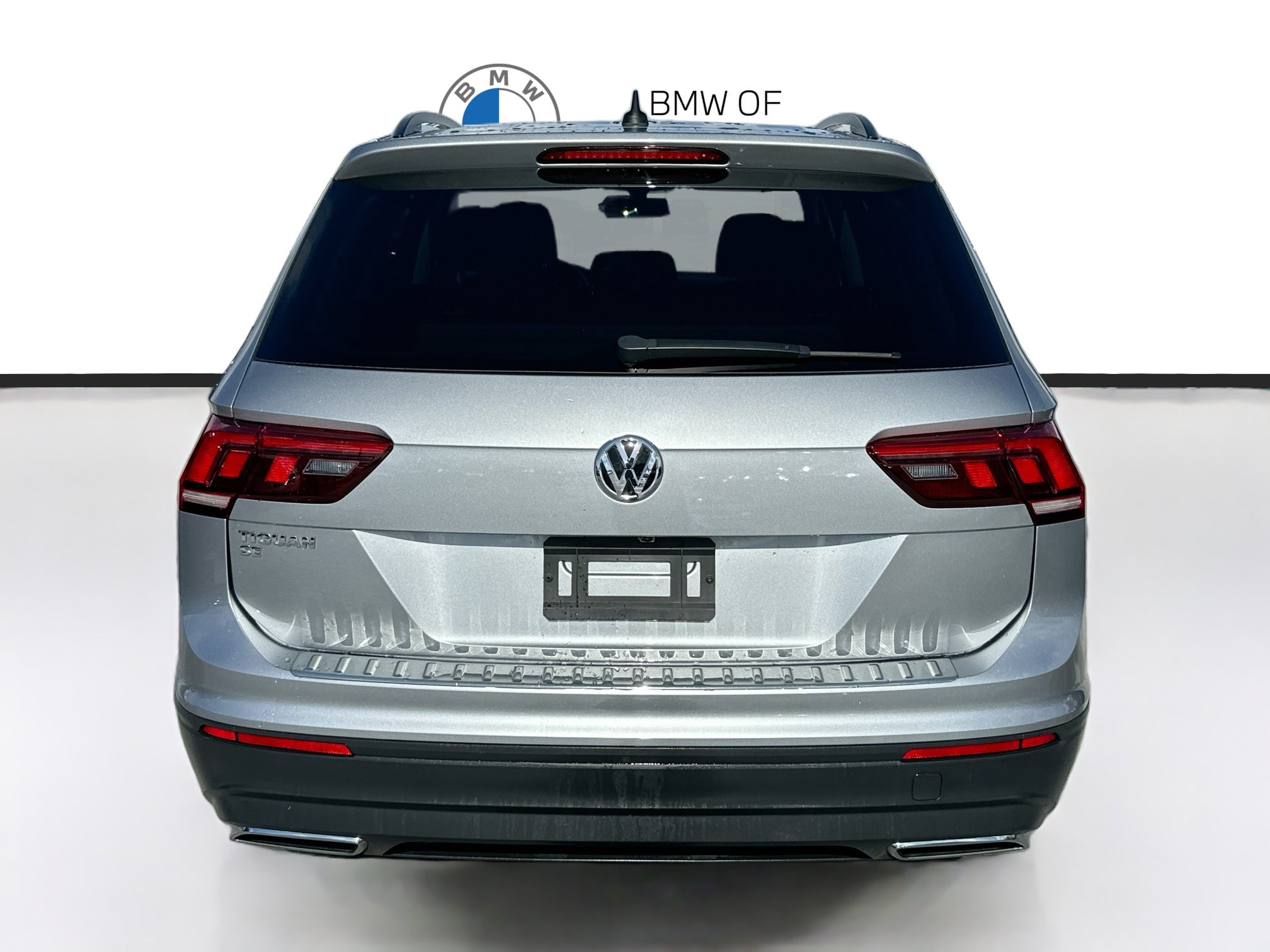 Used 2019 Volkswagen Tiguan SE w/ Panoramic Sunroof Package FWD image 6