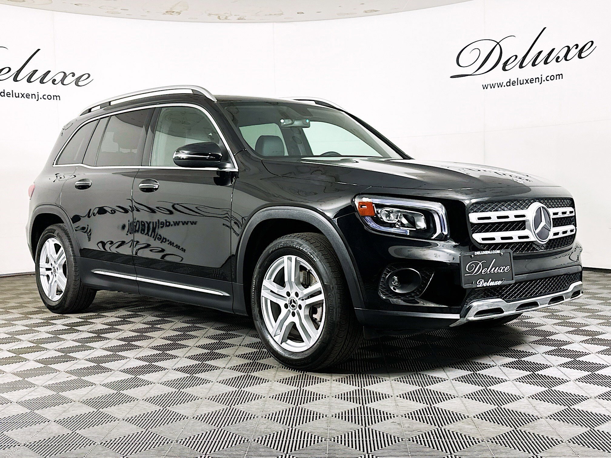 Used 2023 Mercedes-Benz GLB 250 4MATIC video 1