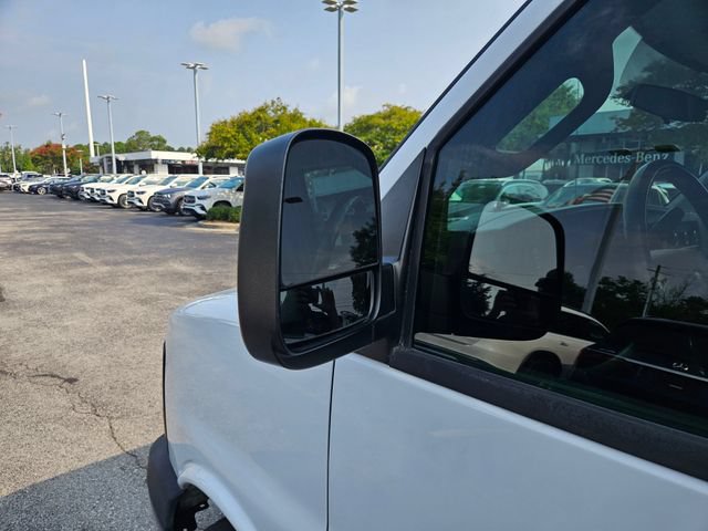 Used 2016 GMC Savana 3500 RWD image 11