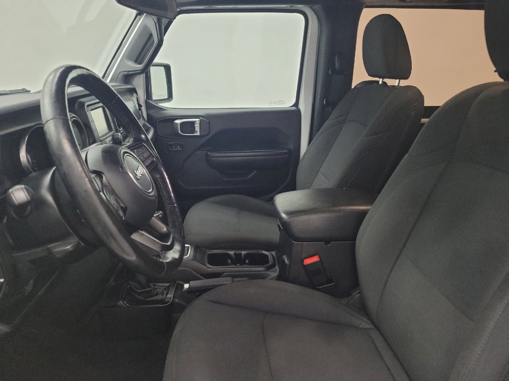 Used 2020 Jeep Wrangler Sport image 17