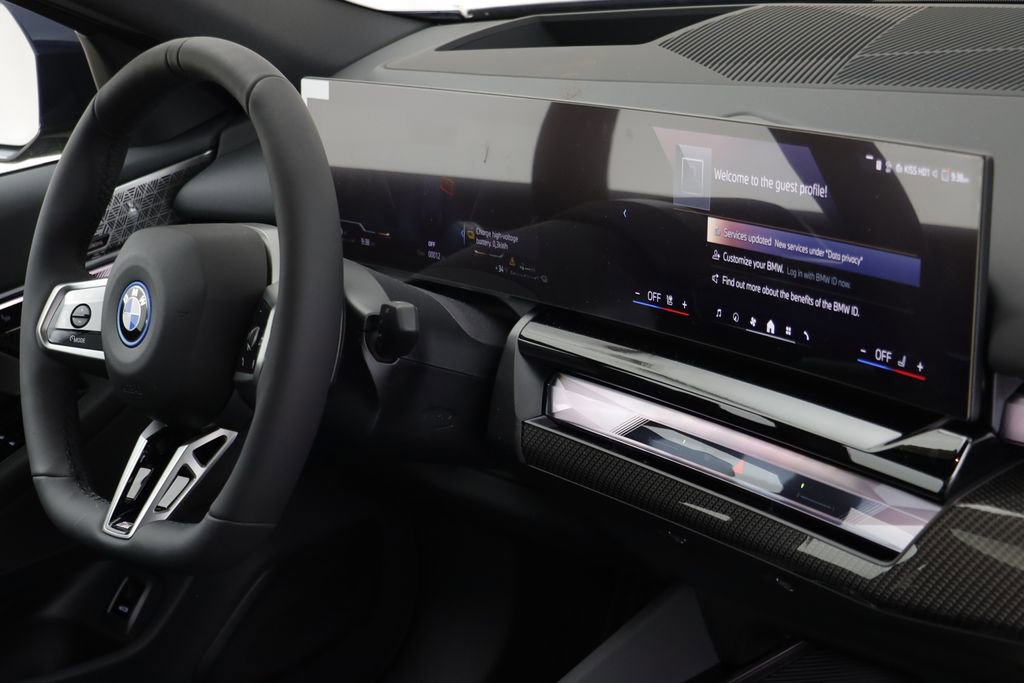 New 2026 BMW 550e xDrive w/ Executive Package image 22